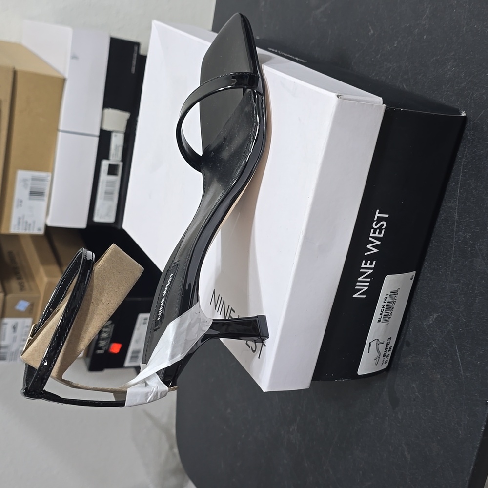 Nine West Sandal